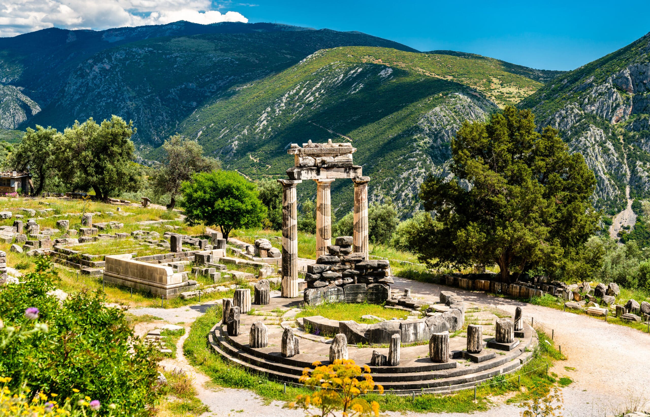 Tholos, Delphi