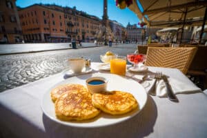 Italian breakfast in Piazza Navona