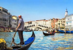 venice gondola rides